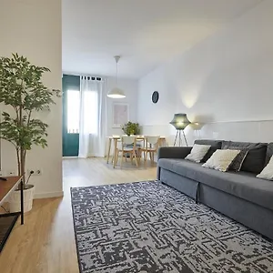 Bbarcelona Clot Apartment